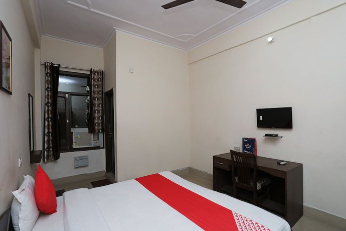 Imagen de la habitación del Hotel OYO 30933 Moriya Palace. Foto 11