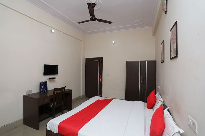 Imagen de la habitación del Hotel OYO 30933 Moriya Palace. Foto 12