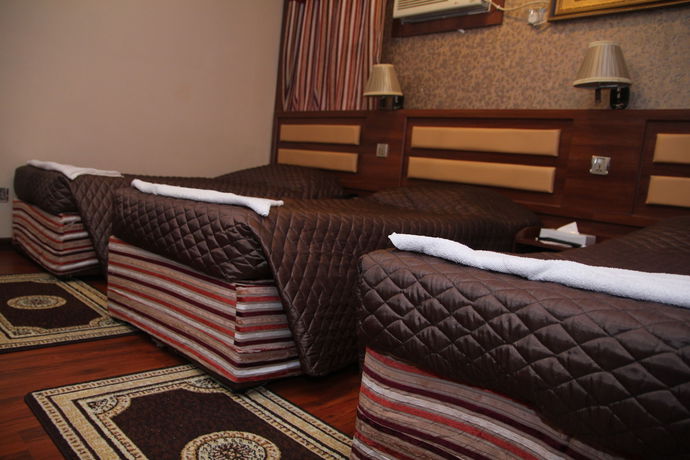 Imagen de la habitación del Hotel OYO 329 Down Town. Foto 5