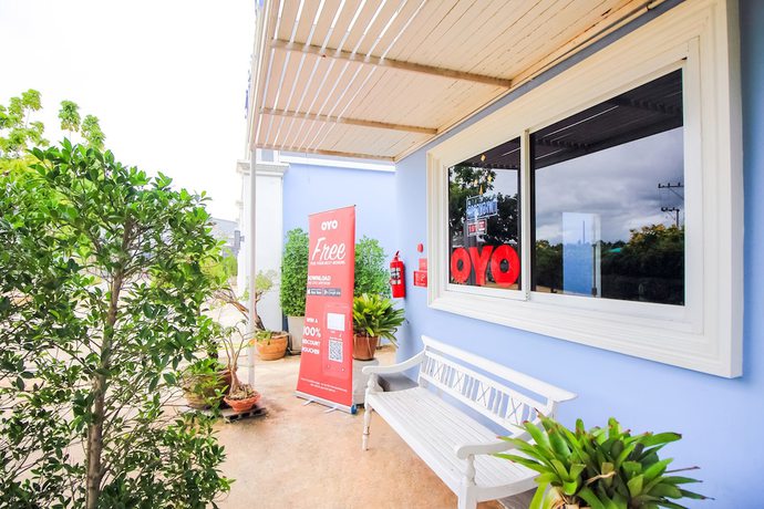 Imagen de los interiores del Hotel OYO 330 Venus Resort Pranburi. Foto 17