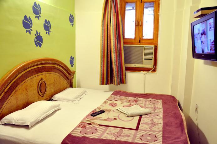 Imagen de la habitación del Hotel OYO 3349 Hotel Anoop. Foto 8