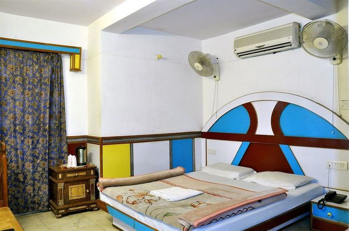 Imagen de la habitación del Hotel OYO 3349 Hotel Anoop. Foto 12