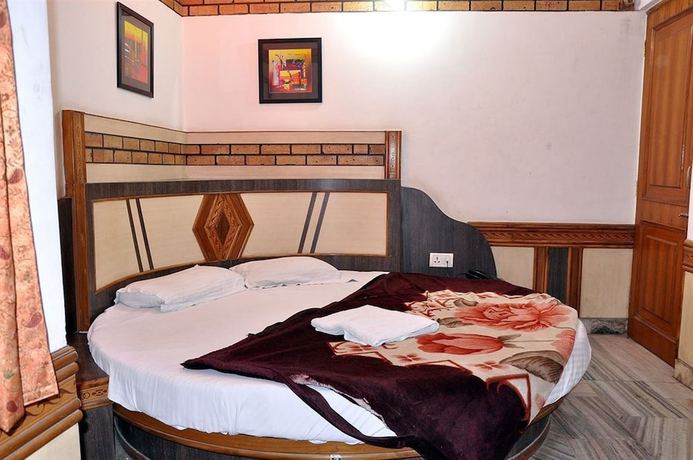 Imagen de la habitación del Hotel OYO 3349 Hotel Anoop. Foto 14