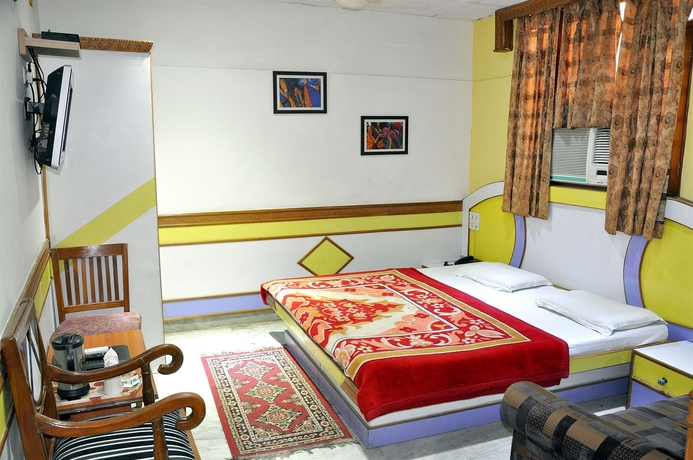 Imagen de la habitación del Hotel OYO 3349 Hotel Anoop. Foto 6