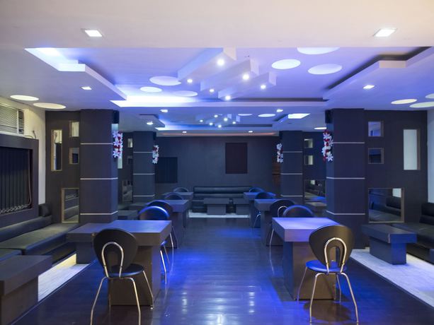 Imagen del bar/restaurante del Hotel OYO 3356 Green Valley. Foto 4