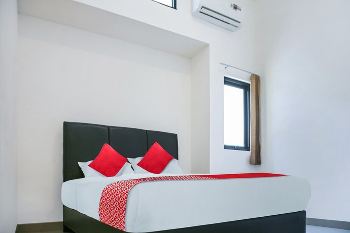 Imagen de la habitación del Hotel OYO 3438 Pasir Padi Inn Syariah. Foto 8