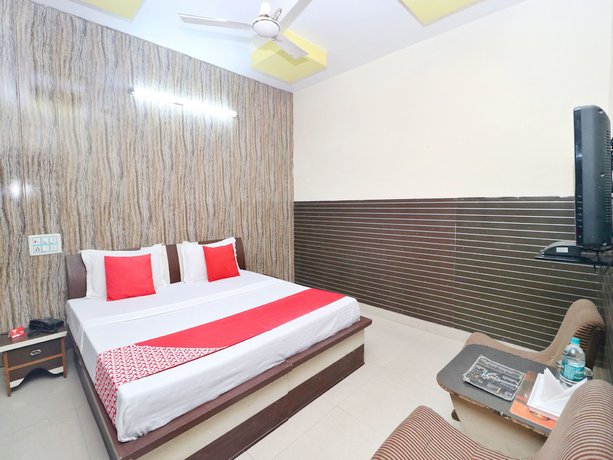 Imagen de la habitación del Hotel OYO 3509 Celebration. Foto 11