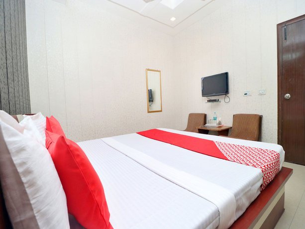 Imagen de la habitación del Hotel OYO 3509 Celebration. Foto 13