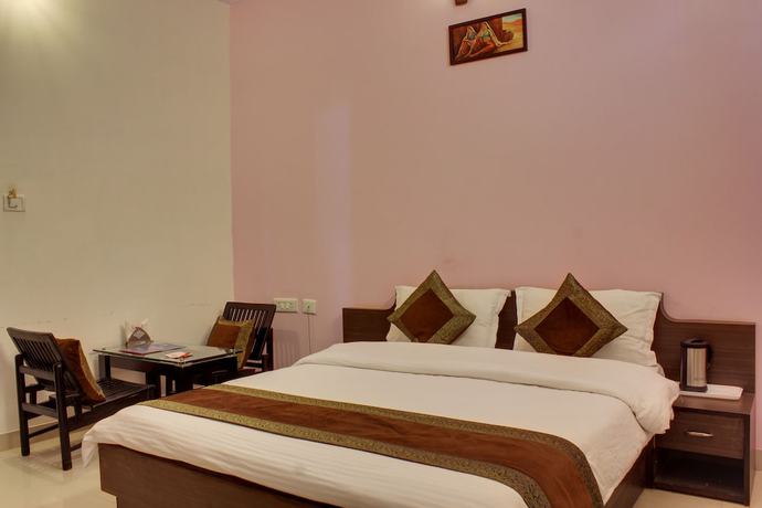Imagen de la habitación del Hotel OYO 352 DRS 8586 Haveli. Foto 7