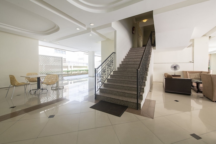 Imagen de los interiores del Hotel OYO 357 Sleep Easy On Nineteen. Foto 19