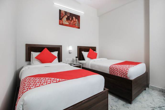 Imagen de la habitación del Hotel OYO 35787 Lotus. Foto 10