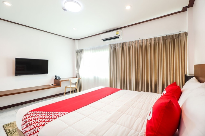 Imagen de la habitación del Hotel OYO 360 De Phunchai Hometel Lamphun. Foto 7