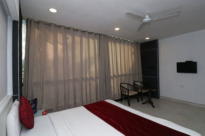 Imagen de la habitación del Hotel OYO 3612 Pandav Inn. Foto 8