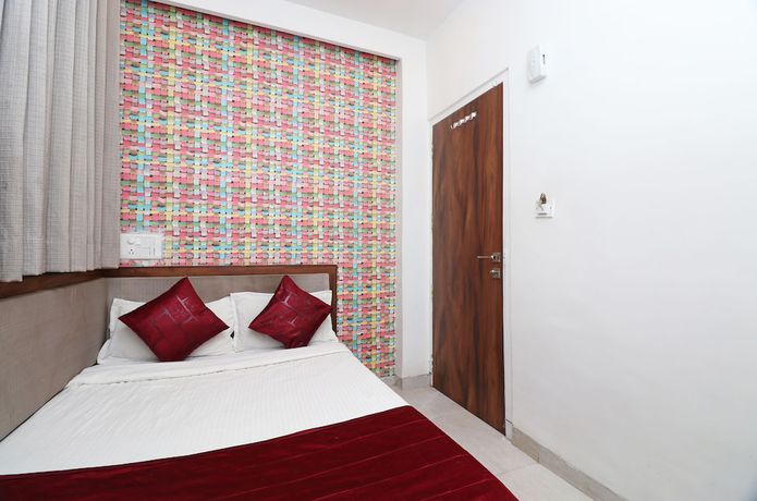 Imagen de la habitación del Hotel OYO 3612 Pandav Inn. Foto 13