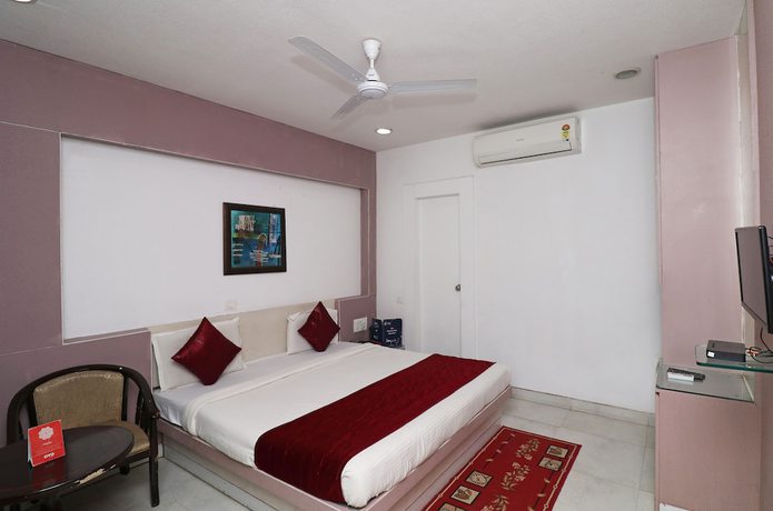 Imagen de la habitación del Hotel OYO 3612 Pandav Inn. Foto 14
