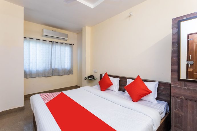 Imagen de la habitación del Hotel OYO 36211 Padma Palace. Foto 13