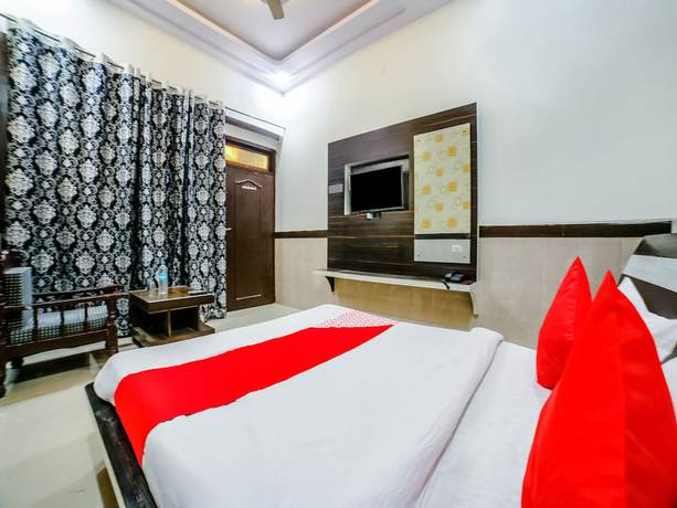 Imagen de la habitación del Hotel OYO 36289 Maurvi. Foto 2