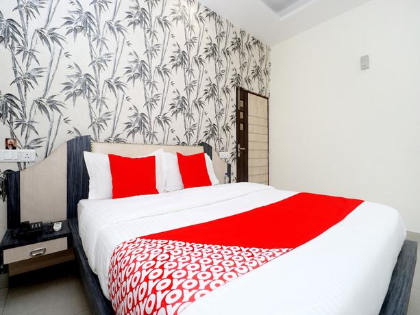 Imagen de la habitación del Hotel OYO 36854 Sangam Resort. Foto 11