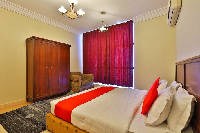 Imagen de la habitación del Hotel OYO 369 Arwa Alqosor. Foto 5