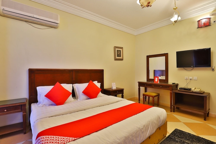 Imagen de la habitación del Hotel OYO 369 Arwa Alqosor. Foto 11