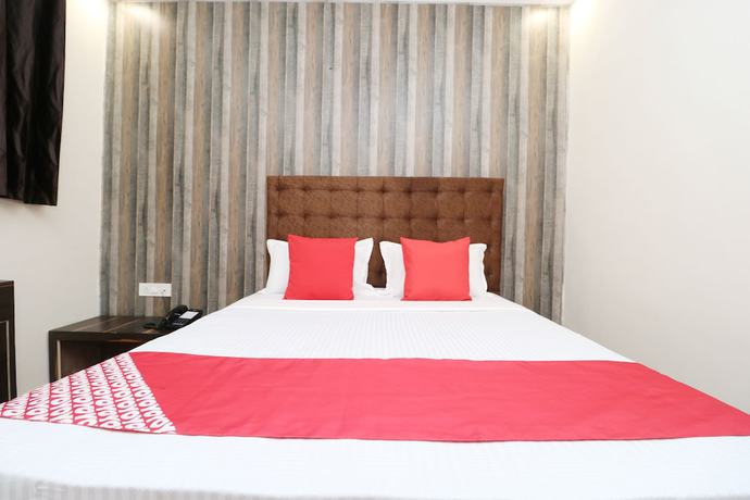 Imagen de la habitación del Hotel OYO 37351 Krishna Royal. Foto 10