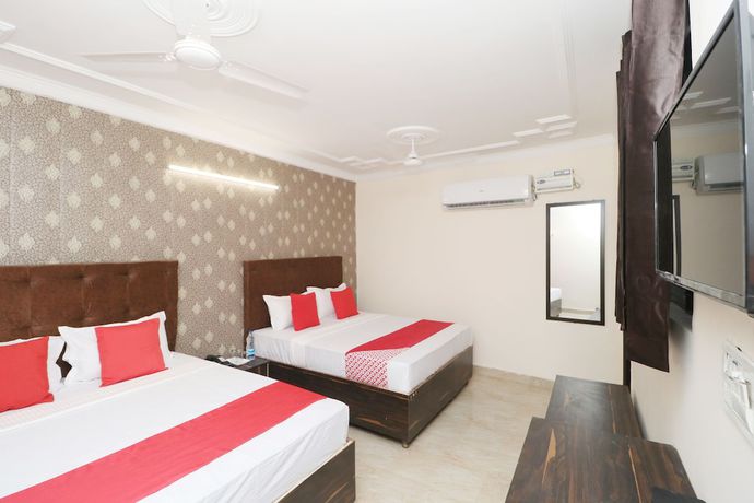 Imagen de la habitación del Hotel OYO 37351 Krishna Royal. Foto 17