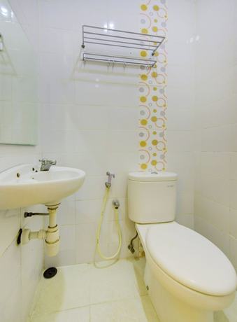 Imagen de la habitación del Hotel OYO 3746 Double Tree Guesthouse. Foto 13
