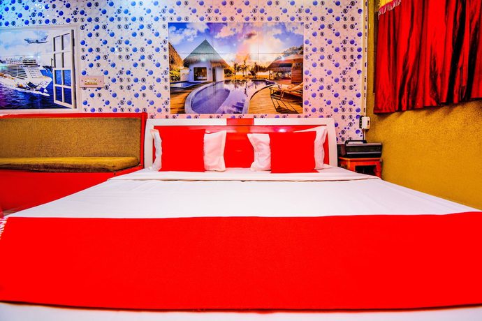 Imagen de la habitación del Hotel OYO 37546 Gaur Guest House. Foto 11