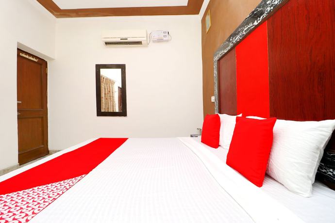 Imagen de la habitación del Hotel OYO 37663 Royal Palace. Foto 5