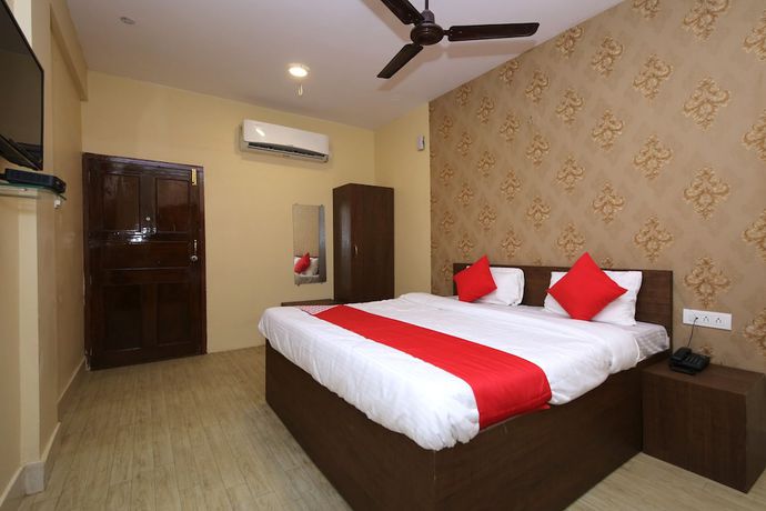 Imagen de la habitación del Hotel OYO 37676 Neelkanth. Foto 11