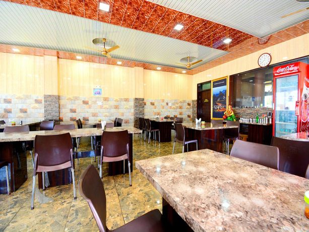 Imagen del bar/restaurante del Hotel OYO 37902 Kaler Regency. Foto 2