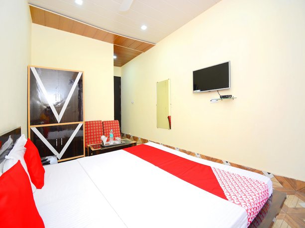 Imagen de la habitación del Hotel OYO 37902 Kaler Regency. Foto 12