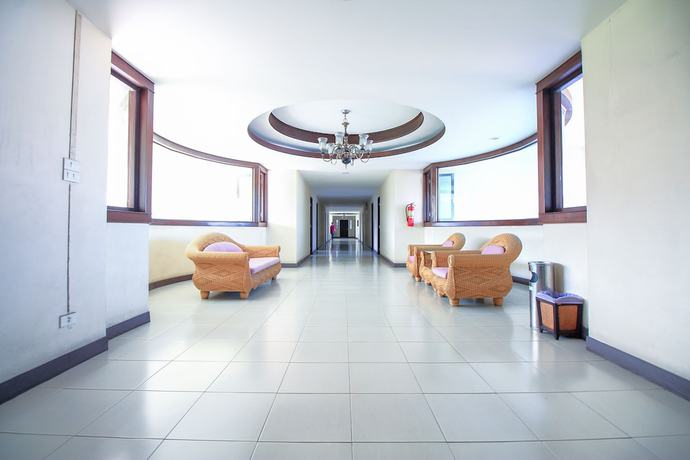 Imagen de los interiores del Hotel OYO 383 White Inn. Foto 15