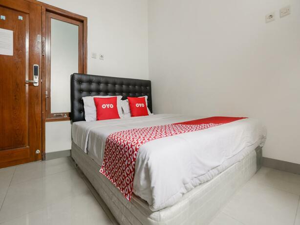 Imagen general del Hotel OYO 3838 Tamansari Guest House. Foto 12