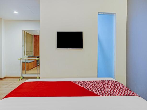 Imagen general del Hotel OYO 3905 Graha 100 Guest House Syariah. Foto 12