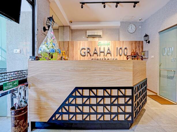 Imagen general del Hotel OYO 3905 Graha 100 Guest House Syariah. Foto 25
