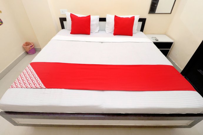 Imagen de la habitación del Hotel OYO 39626 Rj Royal Guest House. Foto 3