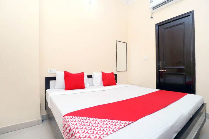 Imagen de la habitación del Hotel OYO 39626 Rj Royal Guest House. Foto 14