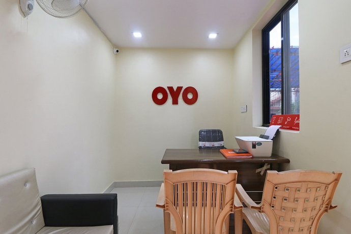 Imagen de los interiores del Hotel OYO 39764 Mahendra Greens. Foto 19