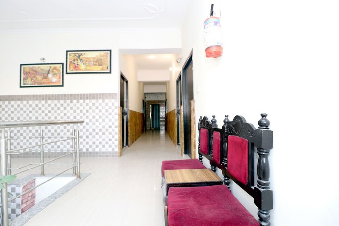 Imagen de los interiores del Hotel OYO 39812 Welcome Lounge. Foto 15