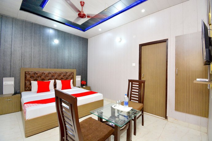 Imagen de la habitación del Hotel OYO 39867 Arora Inn. Foto 10