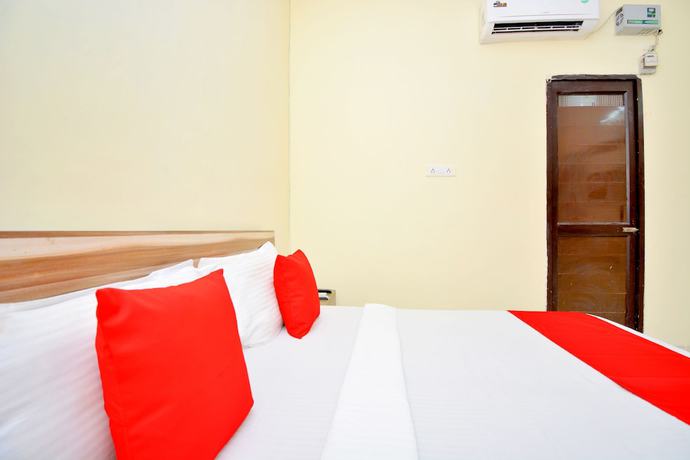 Imagen de la habitación del Hotel OYO 39867 Arora Inn. Foto 12