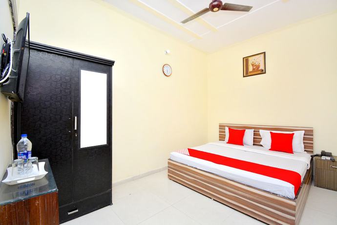 Imagen de la habitación del Hotel OYO 39867 Arora Inn. Foto 16