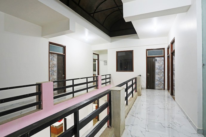 Imagen de los interiores del Hotel OYO 40002 Home Feeling Accommodation. Foto 17