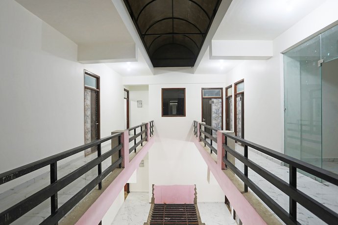 Imagen de los interiores del Hotel OYO 40002 Home Feeling Accommodation. Foto 20