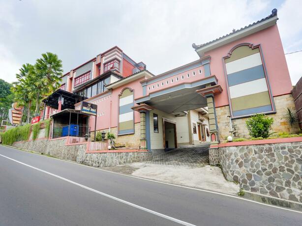 Imagen general del Hotel OYO 4014 Bergas Indah. Foto 43