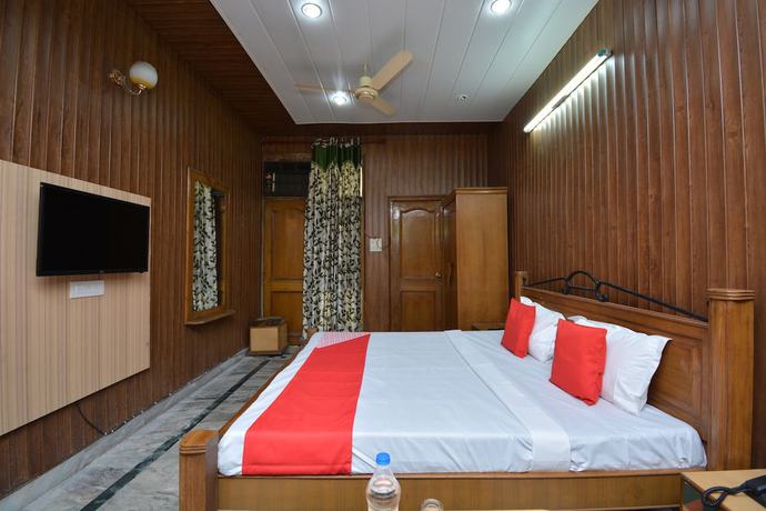 Imagen de la habitación del Hotel OYO 40230 Royal Palace. Foto 11