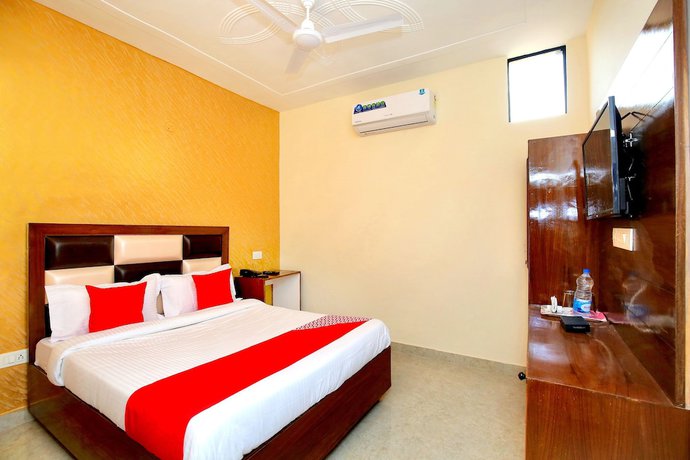 Imagen de la habitación del Hotel OYO 40307 Mohali Blue. Foto 11