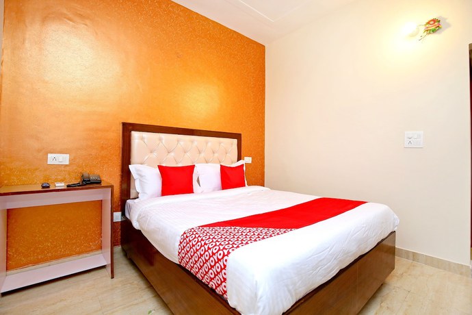 Imagen de la habitación del Hotel OYO 40307 Mohali Blue. Foto 15