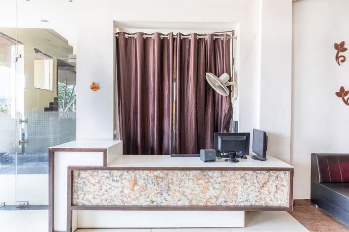 Imagen de los interiores del Hotel OYO 40682 Lake City Pride. Foto 16